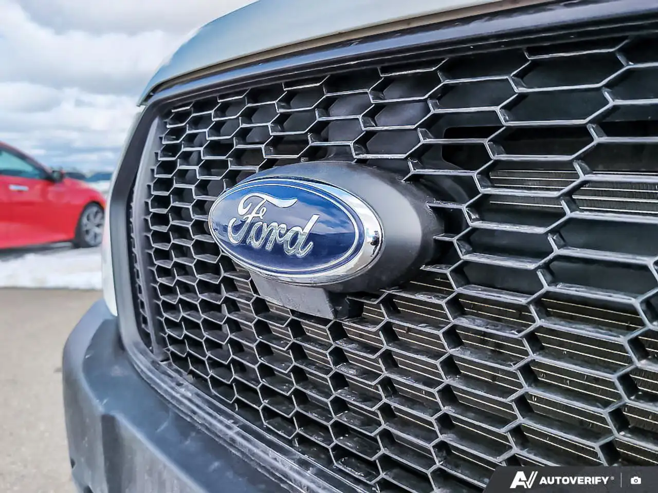 Ford Transit Cargo Van снимка Ford Transit Cargo Van