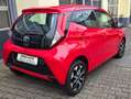 Toyota Aygo x-playTeam D* Automatik* Kamera* Garantie Rouge - thumbnail 4