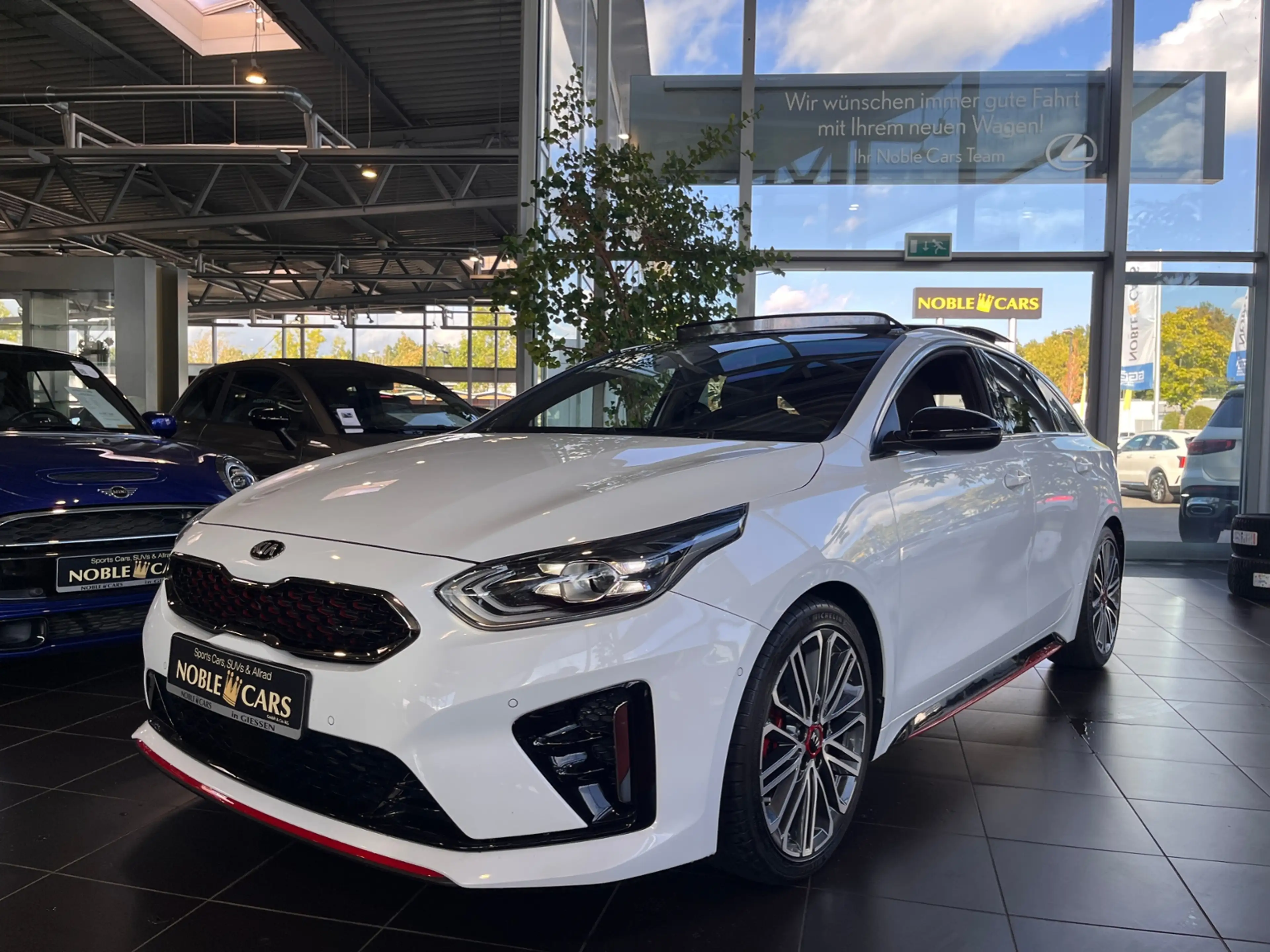 Kia ProCeed / pro_cee'd GT AHK PANO KLIMA LED NAVI ALU — photo 4