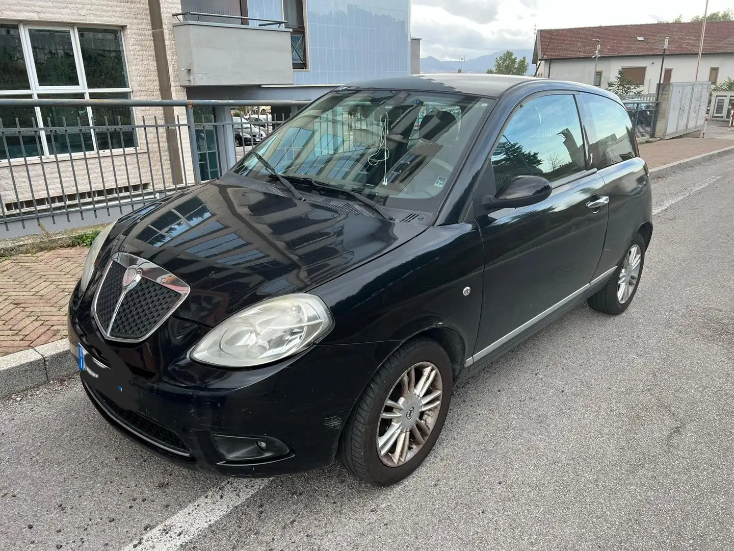 Lancia Ypsilon Ypsilon II 2007 1.3 mjt 16v Oro Bianco 90cv - 2