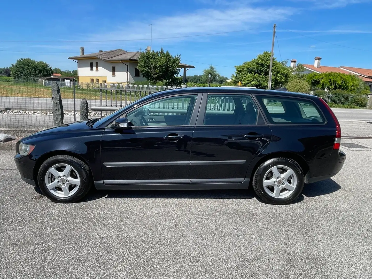 Volvo V50 V50 1.6d Momentum Zwart - 2