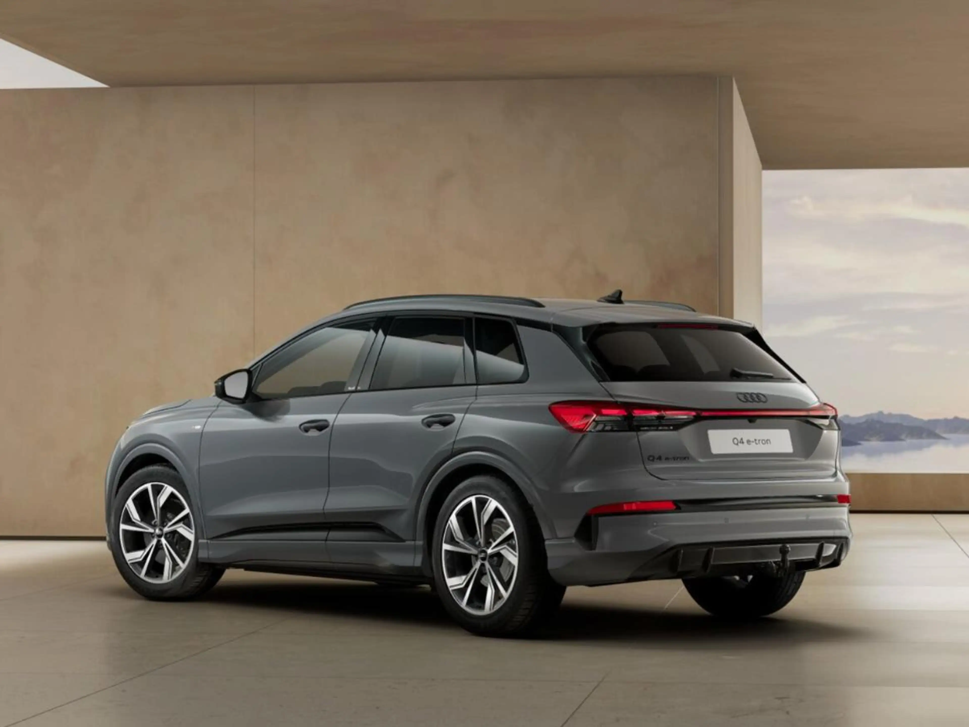 Audi Q4 e-tron S edition e-tron 40 63 kWh 150 kW / 204 PK SUV Ele — photo 3