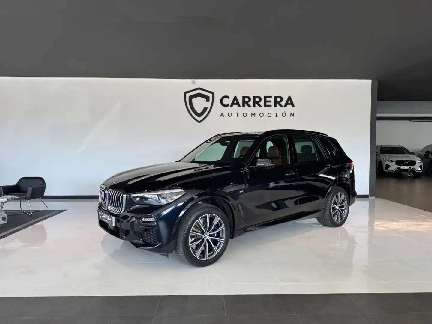 BMW X5 xDrive 45e Blauw - 1