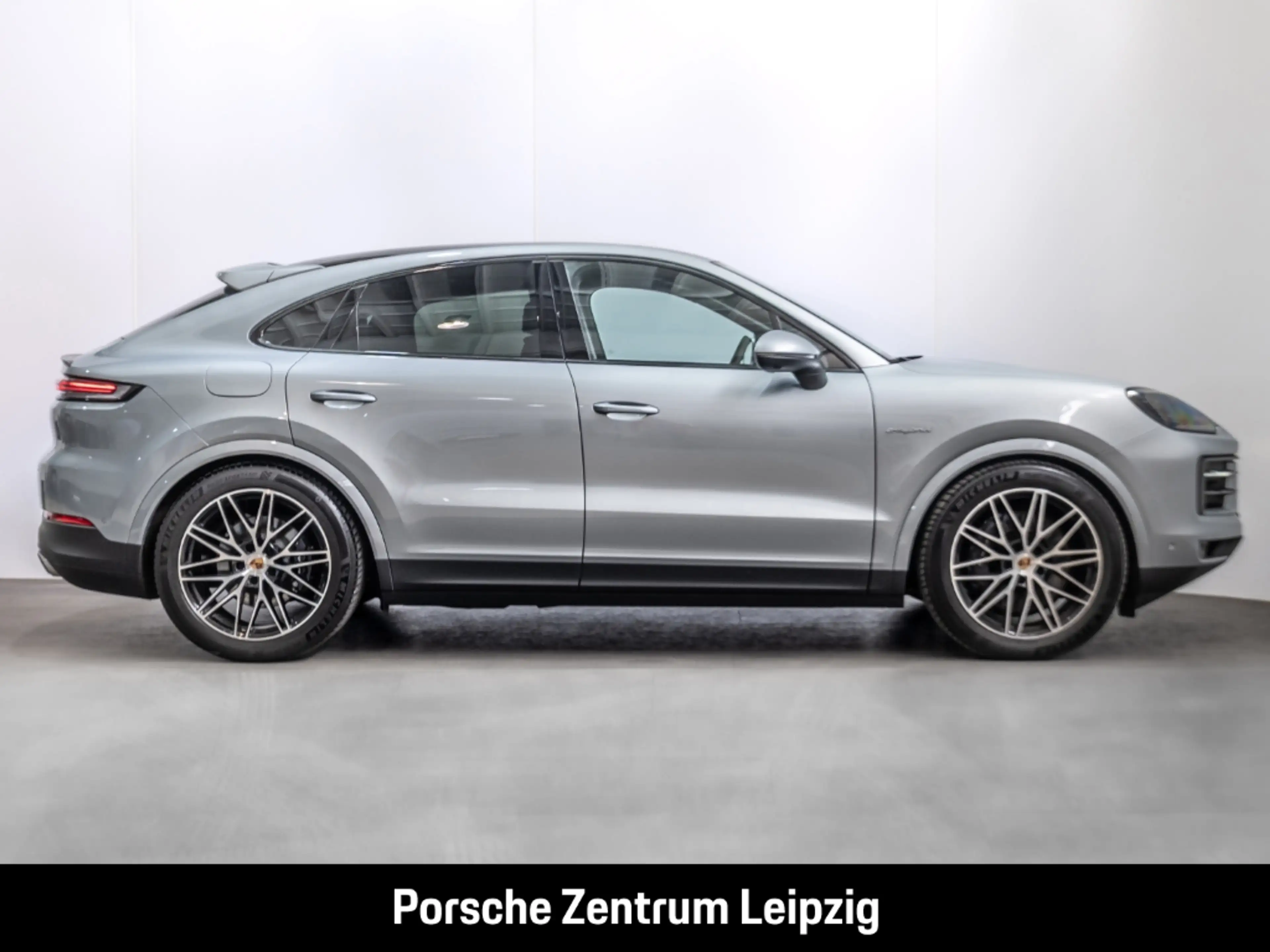 Porsche Cayenne E-Hybrid Coupe Sportabgas HD Sitzklima Inno — photo 6