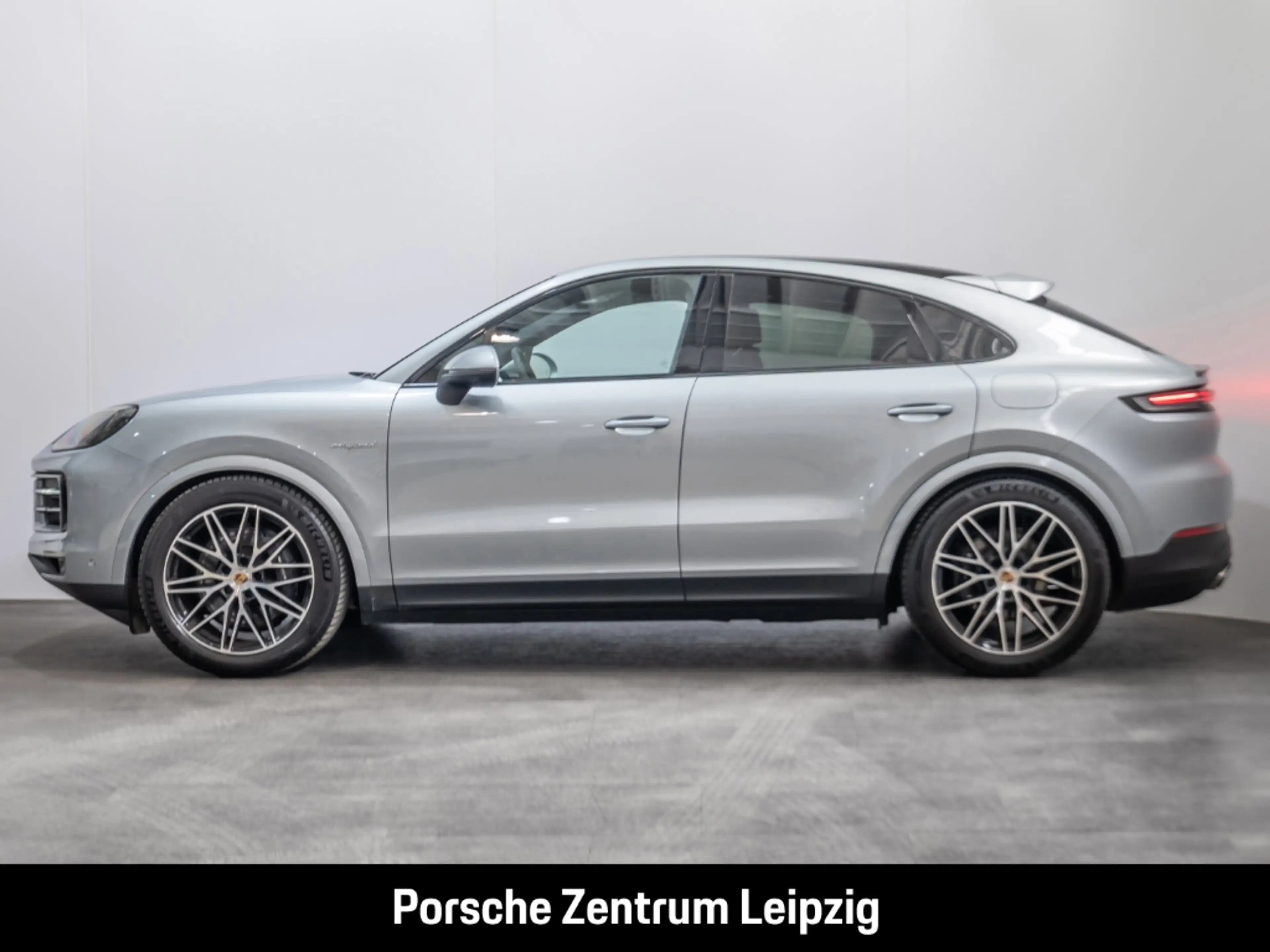 Porsche Cayenne E-Hybrid Coupe Sportabgas HD Sitzklima Inno — photo 2