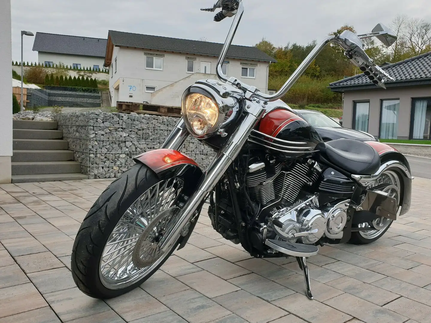 Yamaha XV 1900 Custom Cobra Brown - 1