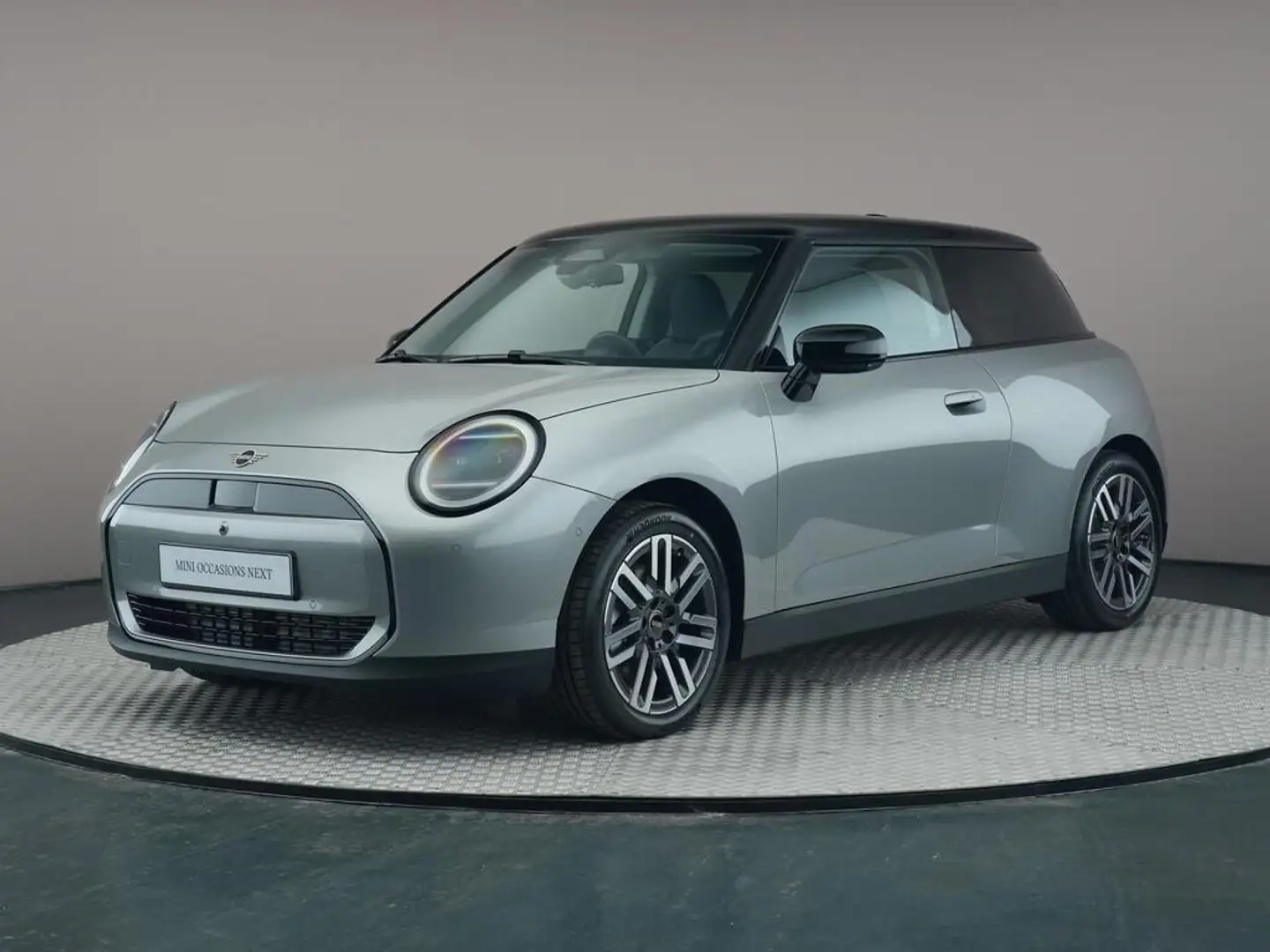 MINI Cooper E Classic L Grijs - 1