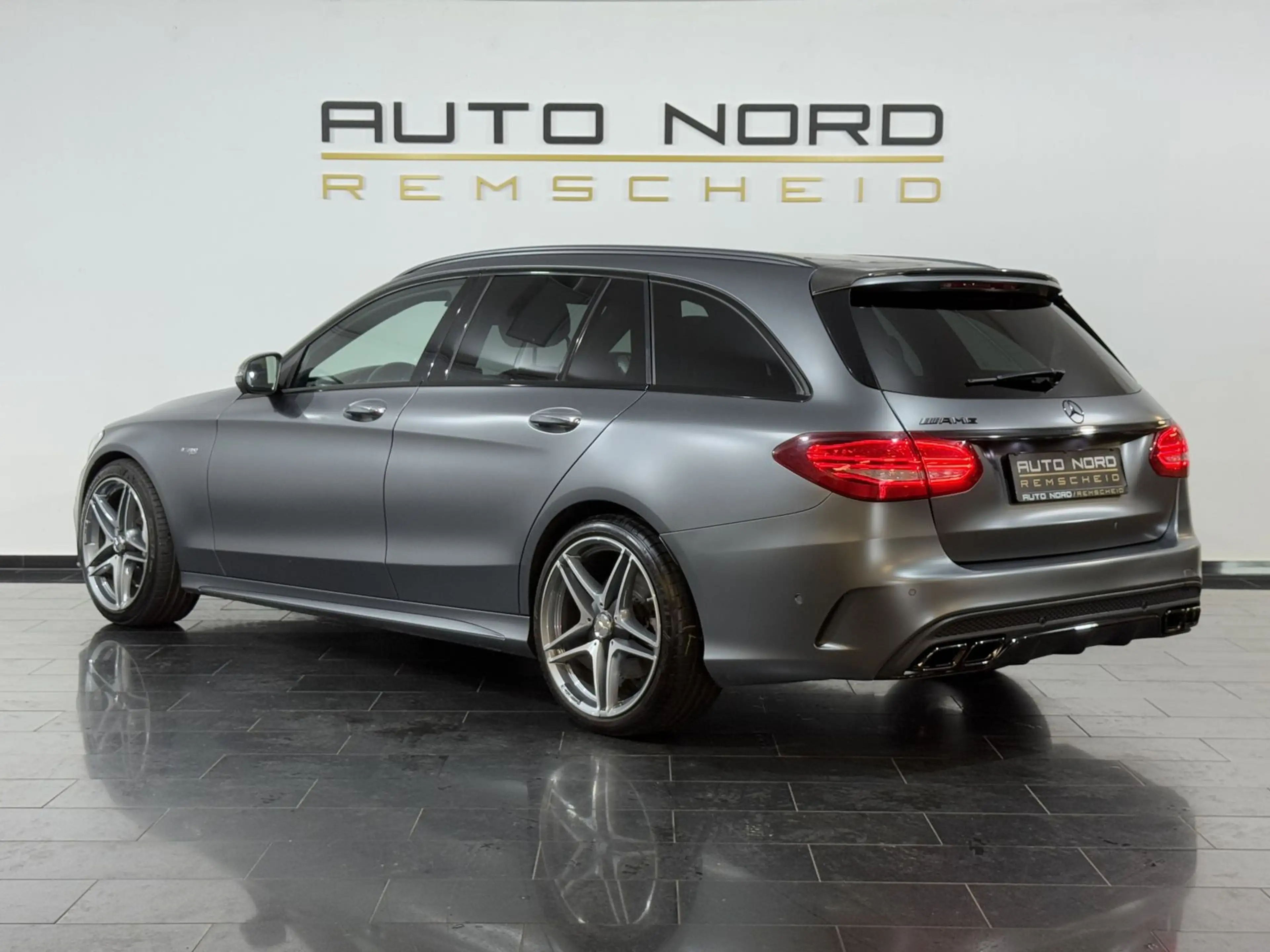 Mercedes-Benz C 43 AMG *GETRIEBESCHADEN* — photo 7