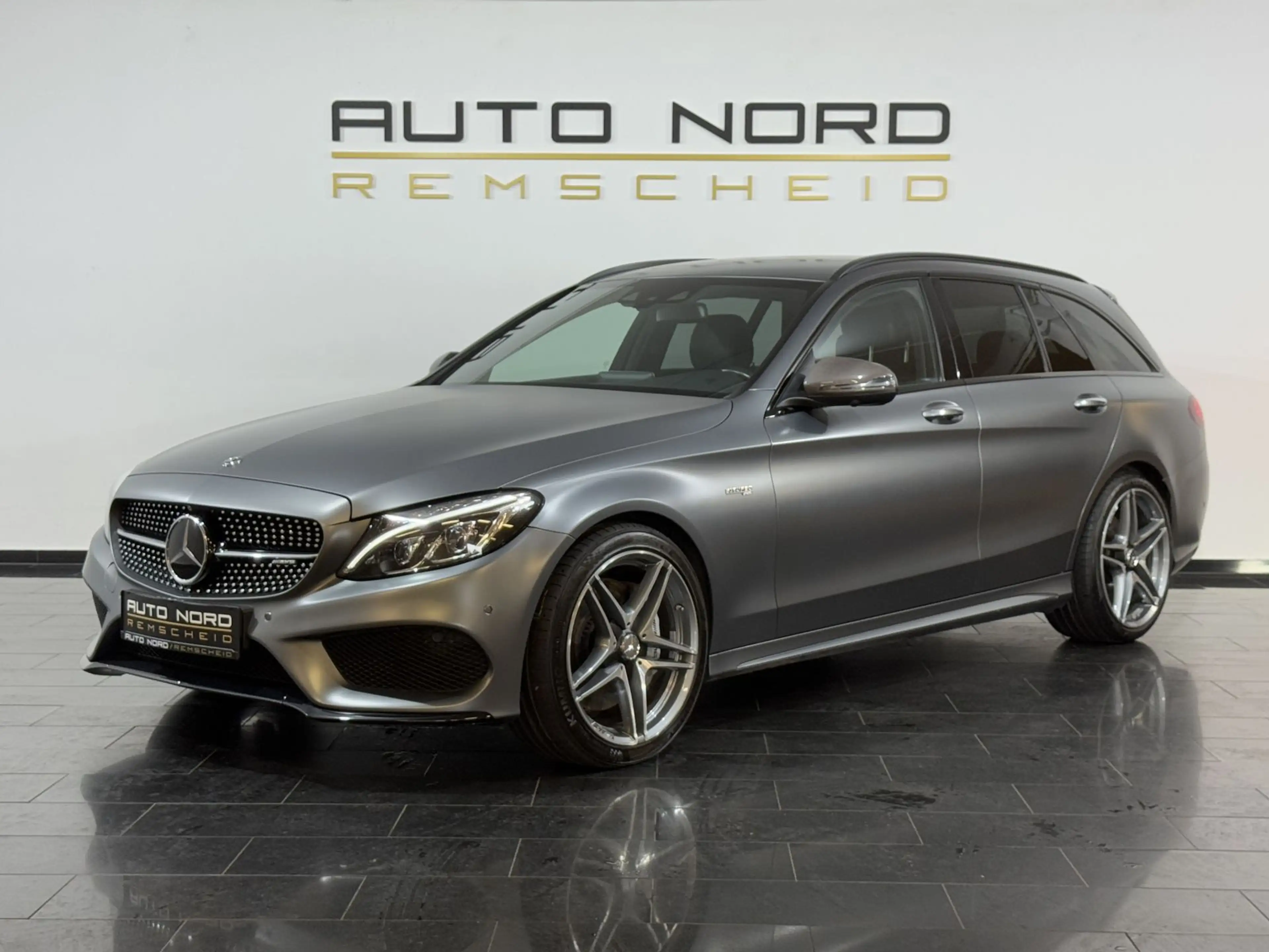 Mercedes-Benz C 43 AMG *GETRIEBESCHADEN* — photo 9