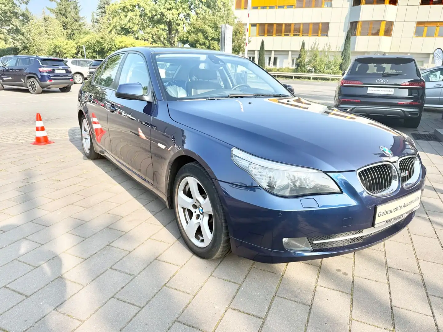 BMW 530 i,Automatik,Xenon,Navi,Komfortsitze,Leder,SD Blau - 2
