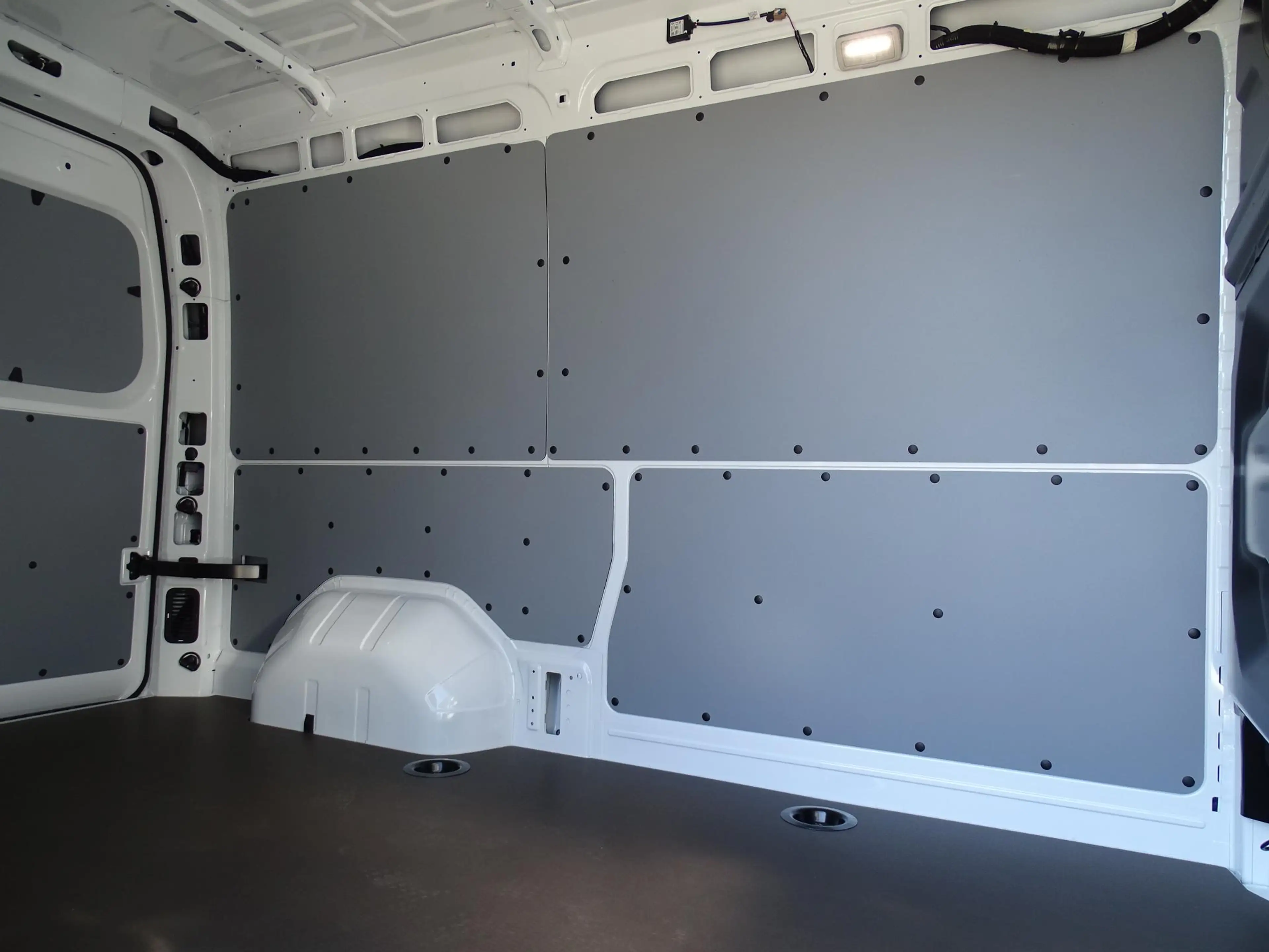 Renault Master E-Tech T35 L2H2 Extra long range 87 kWh PACK BUSIN — photo 34