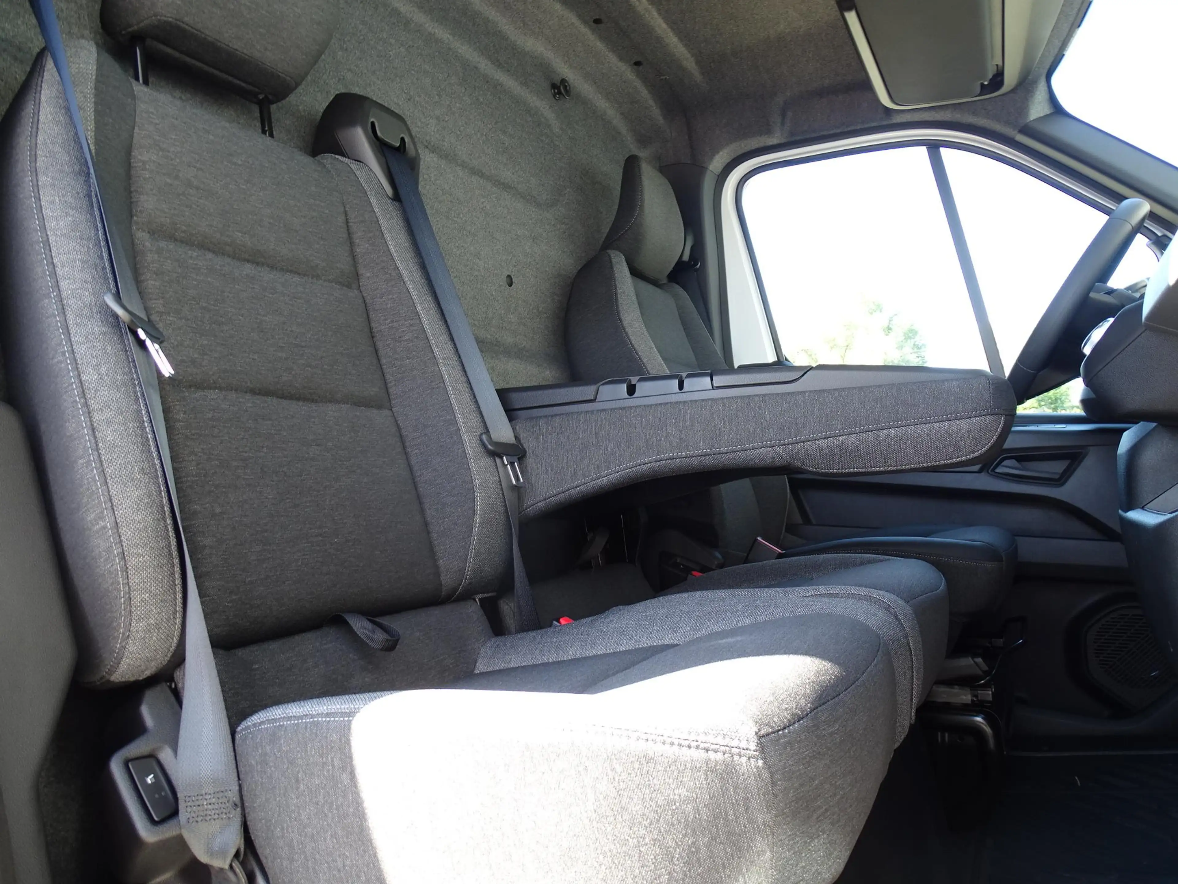 Renault Master E-Tech T35 L2H2 Extra long range 87 kWh PACK BUSIN — photo 38