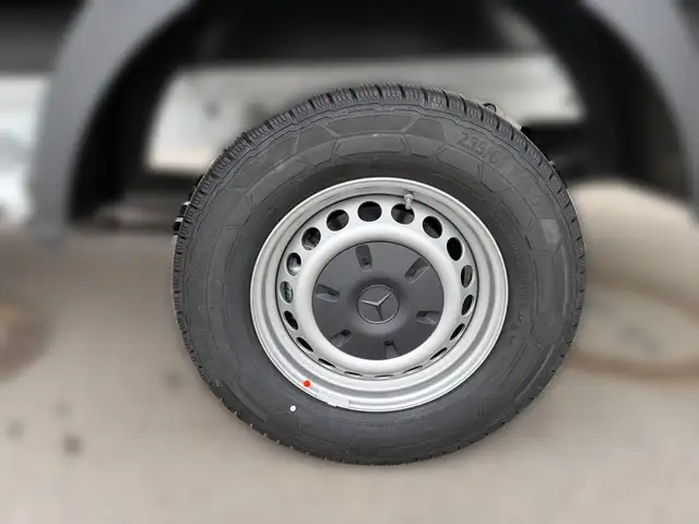 Mercedes-Benz Sprinter 317 CDI Pritsche Std. 3500kg AHV Last Ansicht 11