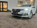 Skoda Superb Kombi 2,0 TDI*DSG*NAVI*LED*ACC******* Weiß - thumbnail 10