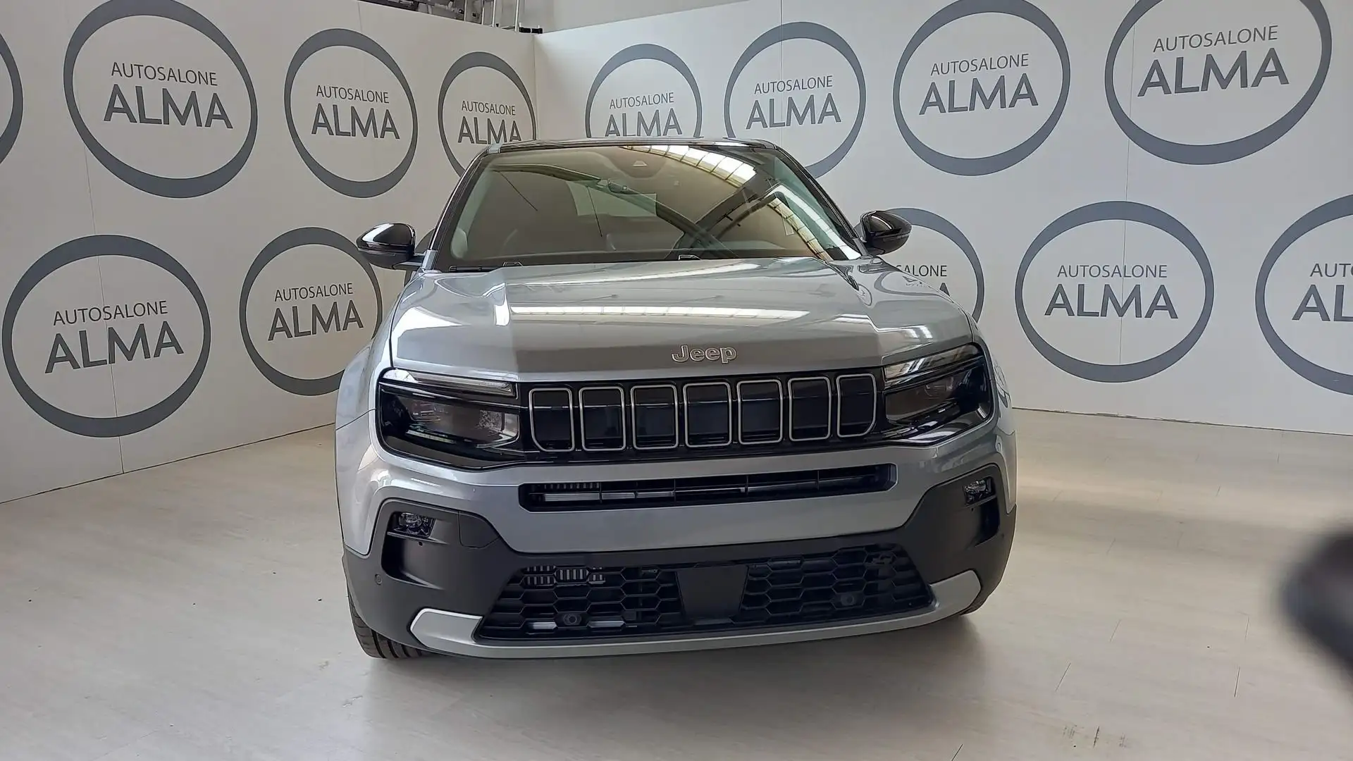 Jeep Avenger Avenger 1.2 Turbo 110 CV MHEV Summit TETTO PANORA Grau - 1