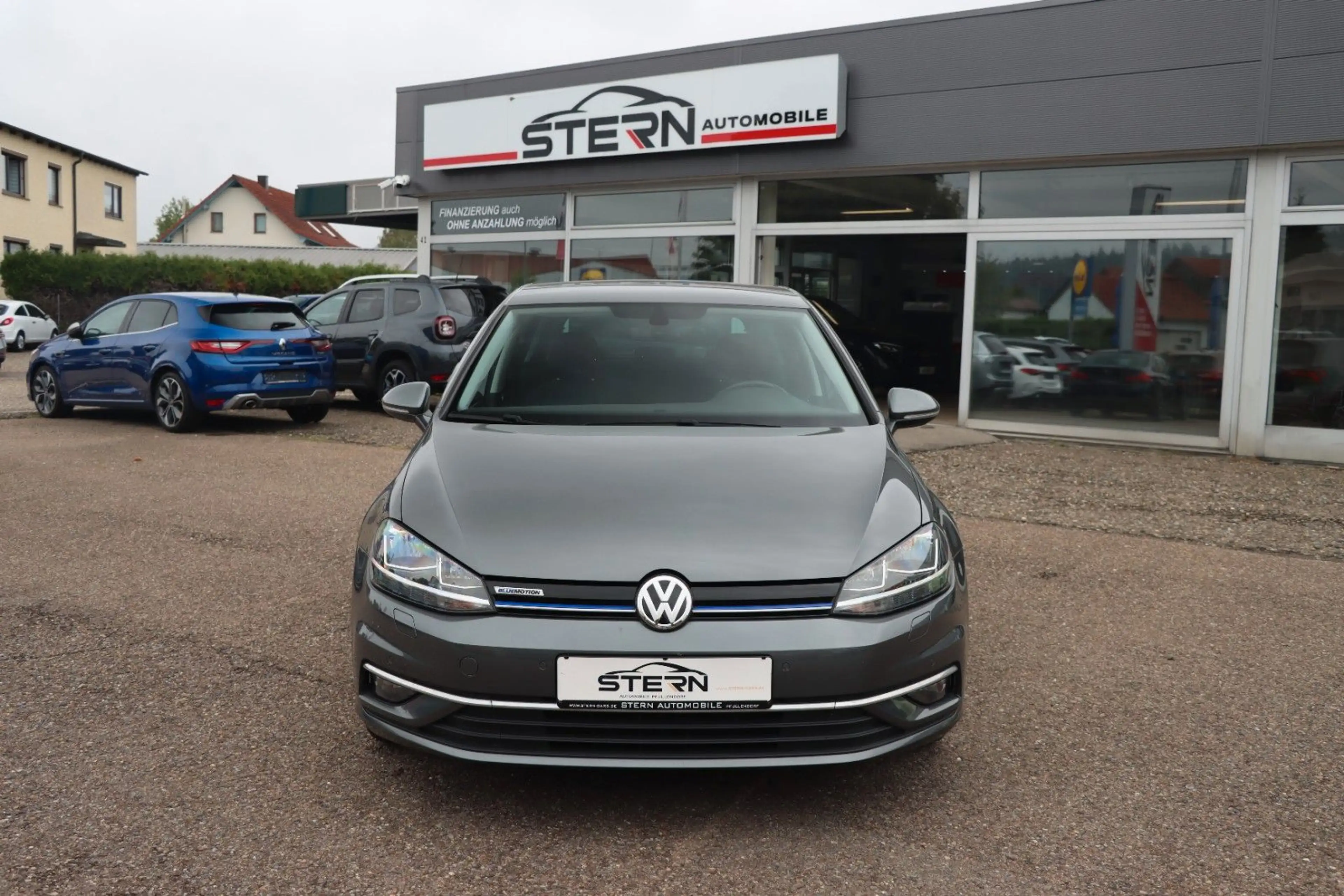 Volkswagen Golf VII Sound l AUTOMATIK l NAVI l 2.HAND l — photo 2