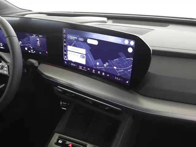 Audi E-Tron view 13