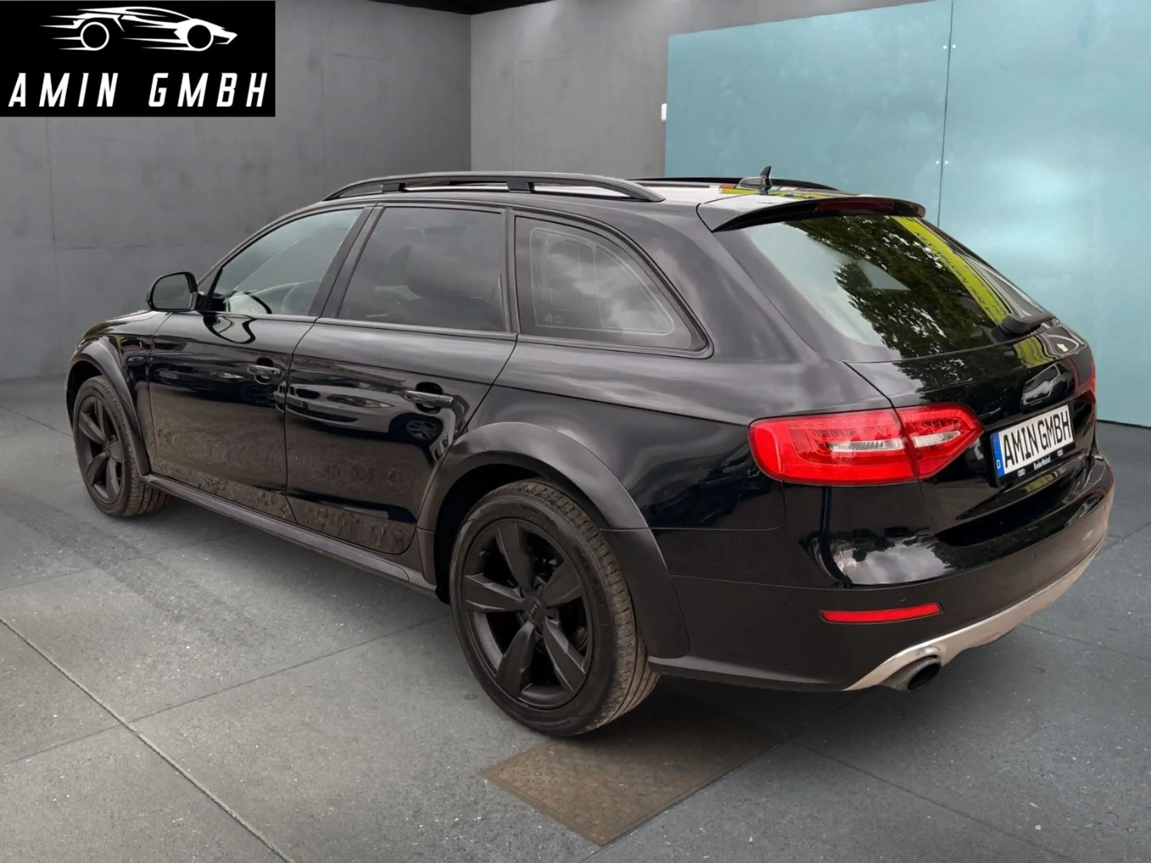 Audi A4 allroad 2.0 TFSI S tronic quattro — photo 6