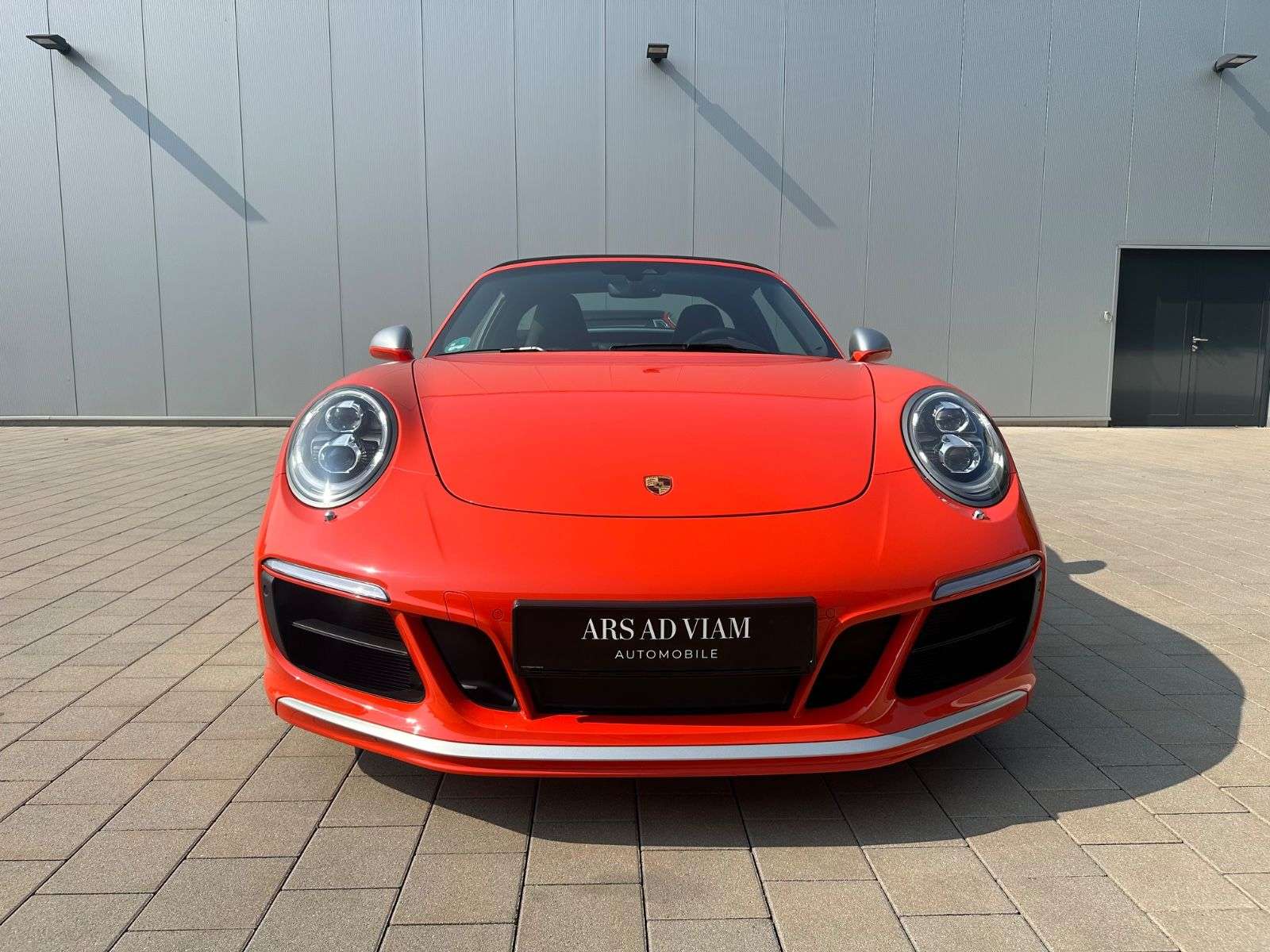 Second hand Porsche 911 