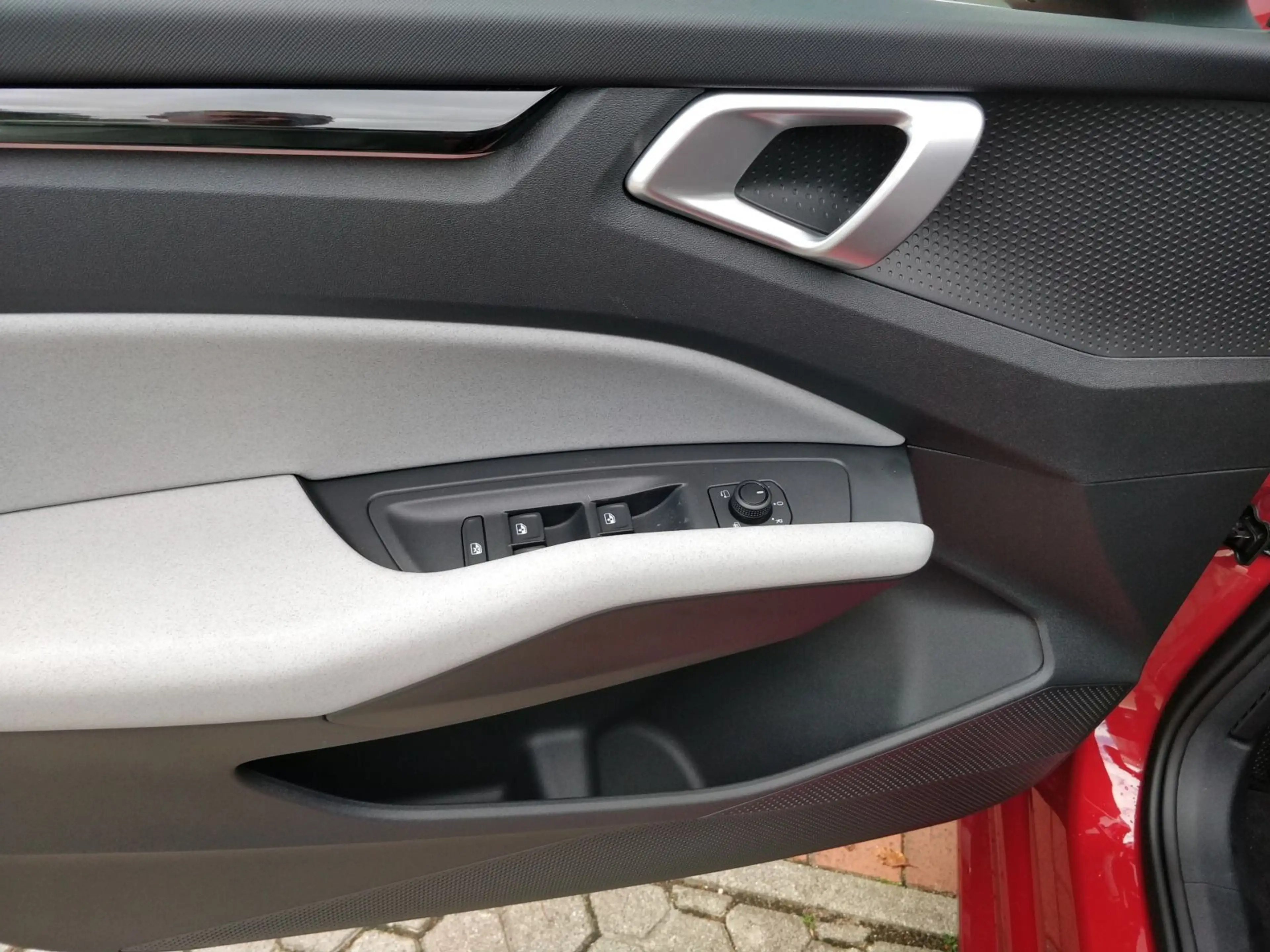 Skoda Epiq 55 Edition Eins 211PS LKHZ SHZ KEYLESS NAVI — photo 8