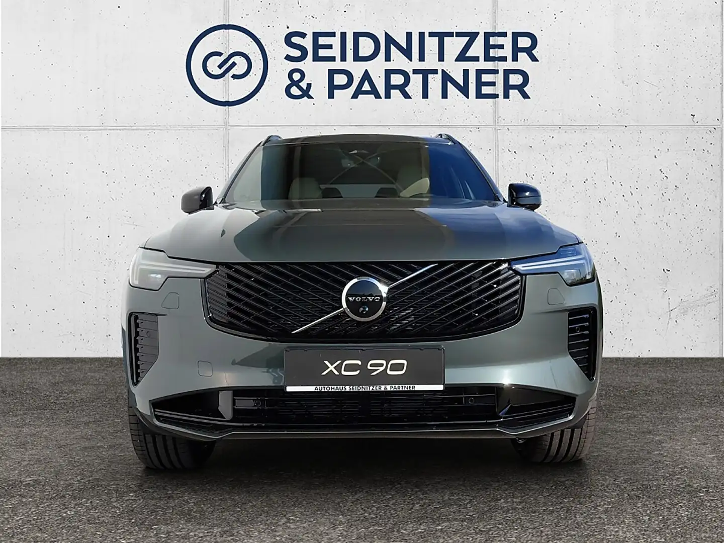 Volvo XC90 T8 AWD PHEV 18,8kWh Ultra Dark Grün - 2