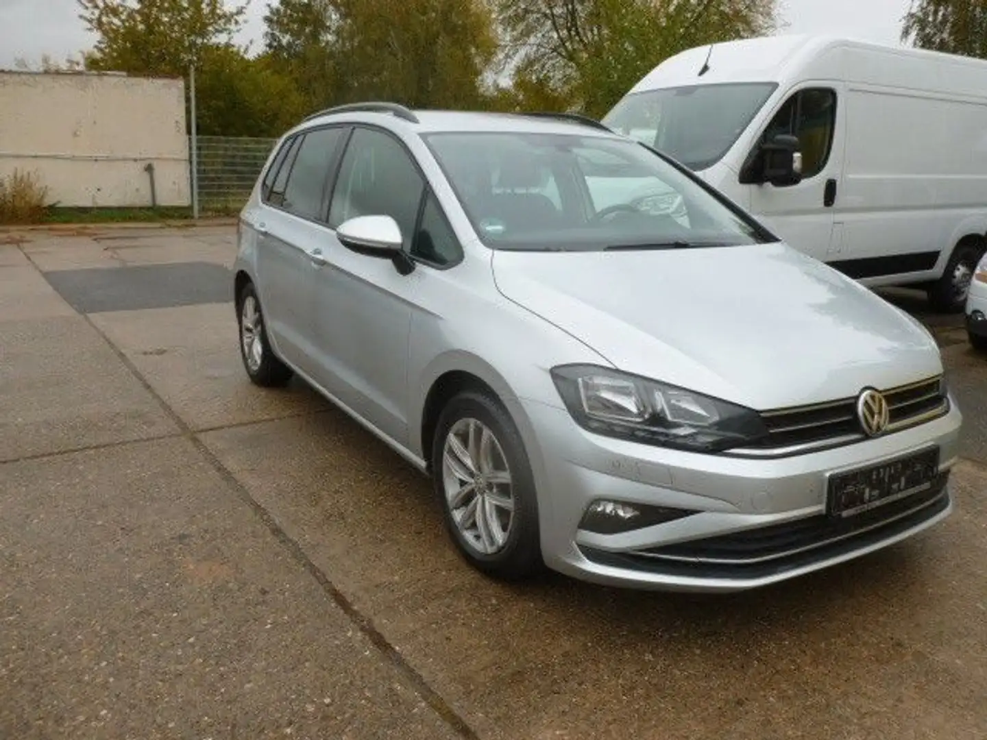 Volkswagen Golf Sportsvan 1.5 TSI ACT 110kW DSG 1 Hand SHG Silber - 1