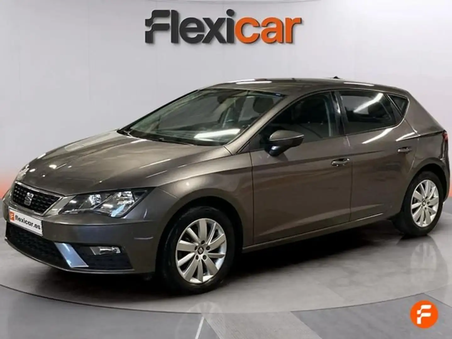 SEAT Leon 1.6 TDI 85kW (115CV) S&S Style Visio Nav Gris - 2