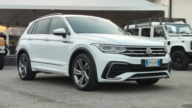 Volkswagen Tiguan Tiguan II 2021 2.0 tdi R-Line 150cv dsg