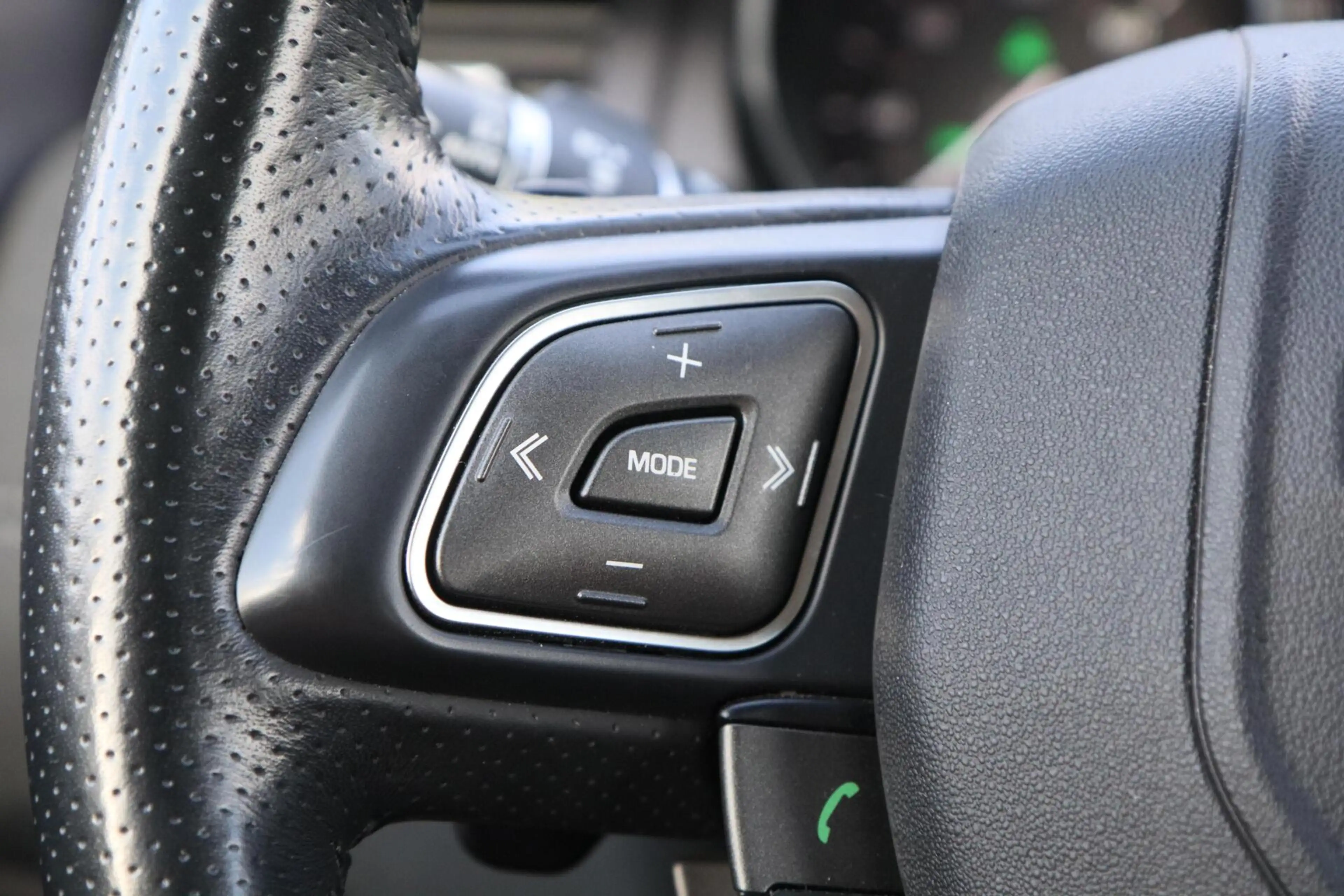 Land Rover Range Rover Evoque 2.0 Si4 241PK HSE Automaat | MERIDIAN | MEMORY | C — photo 30
