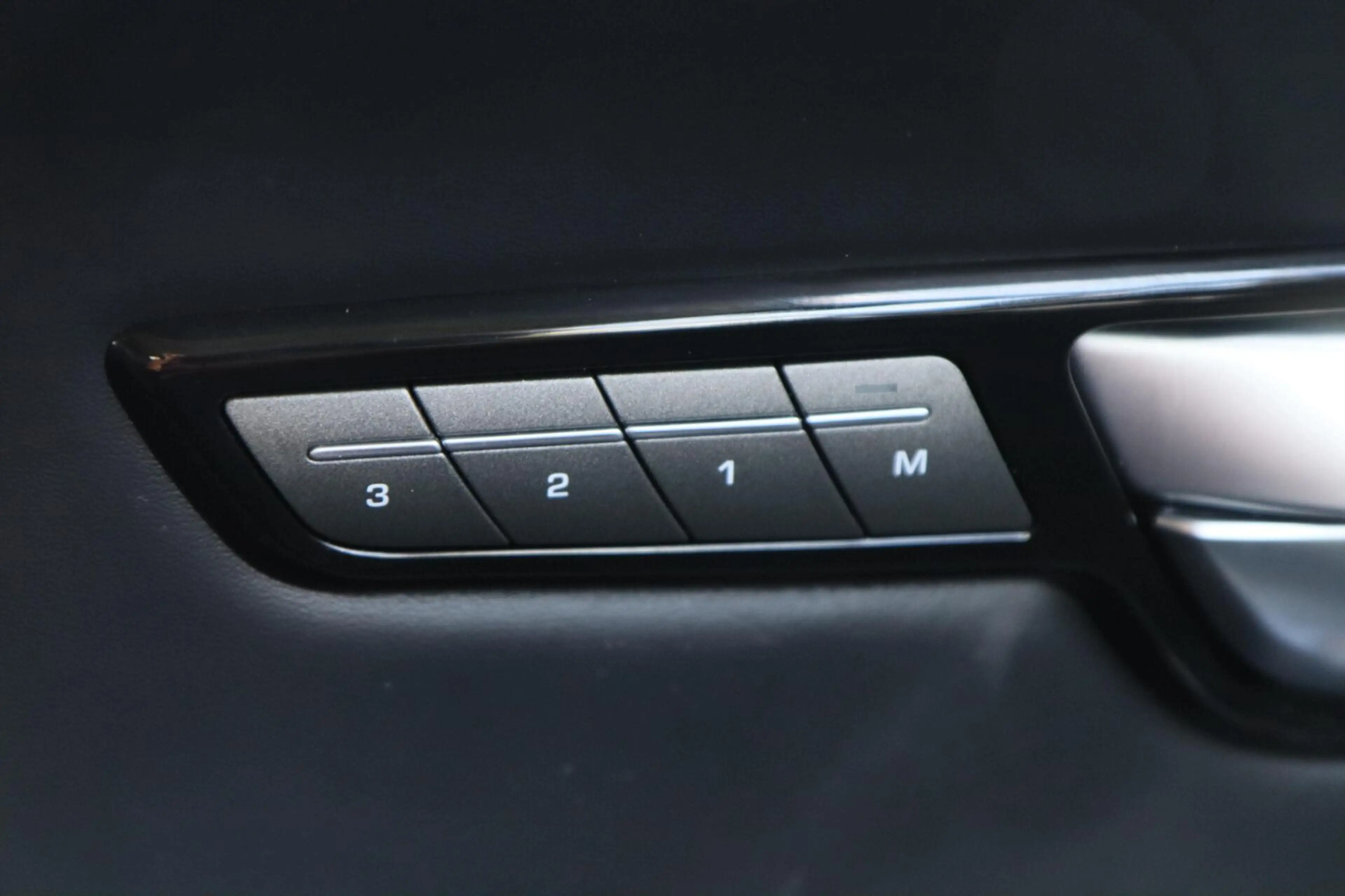 Land Rover Range Rover Evoque 2.0 Si4 241PK HSE Automaat | MERIDIAN | MEMORY | C — photo 39