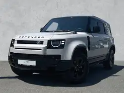 Land Rover Defender 110 D250 X Dynamic SE