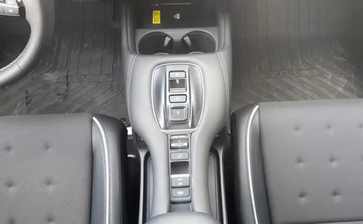 Honda HR-V 2025, foto 8