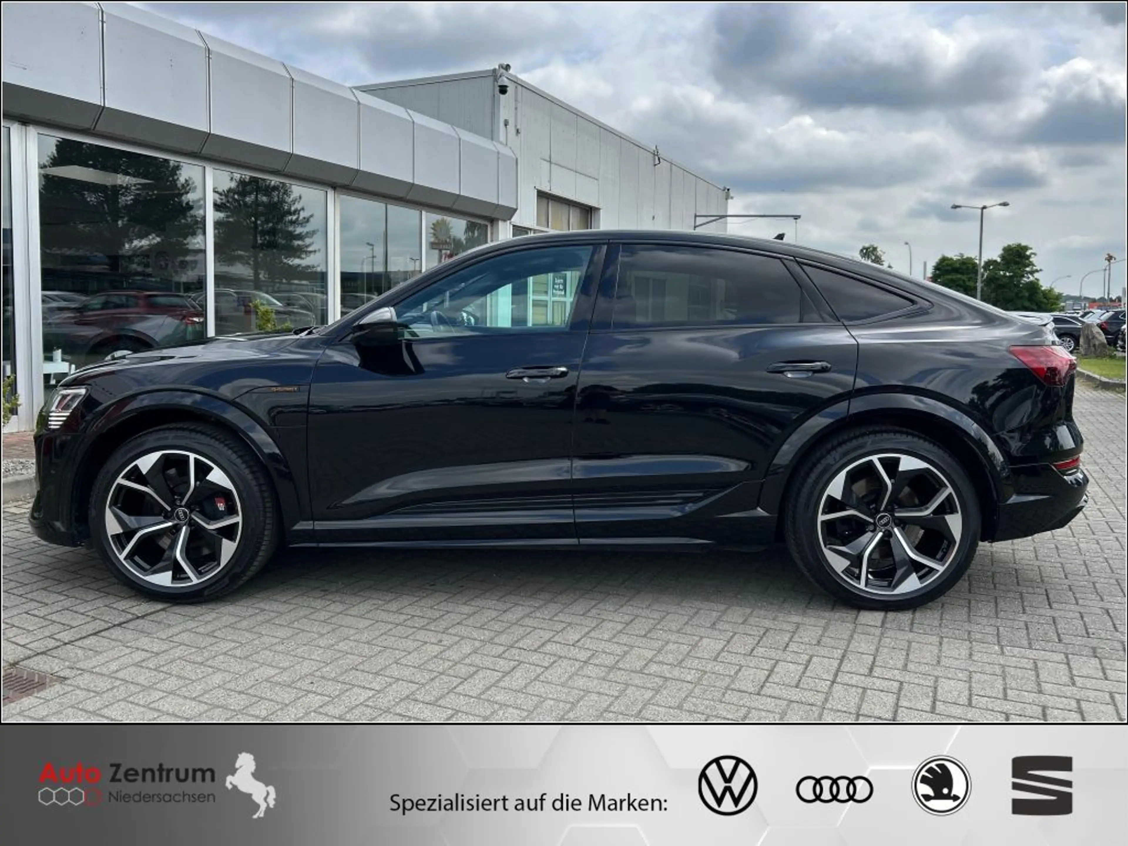 Audi e-tron Sportback S quatt AZN-HAUS-FÖRDERUNG* Matrix-360° — photo 10