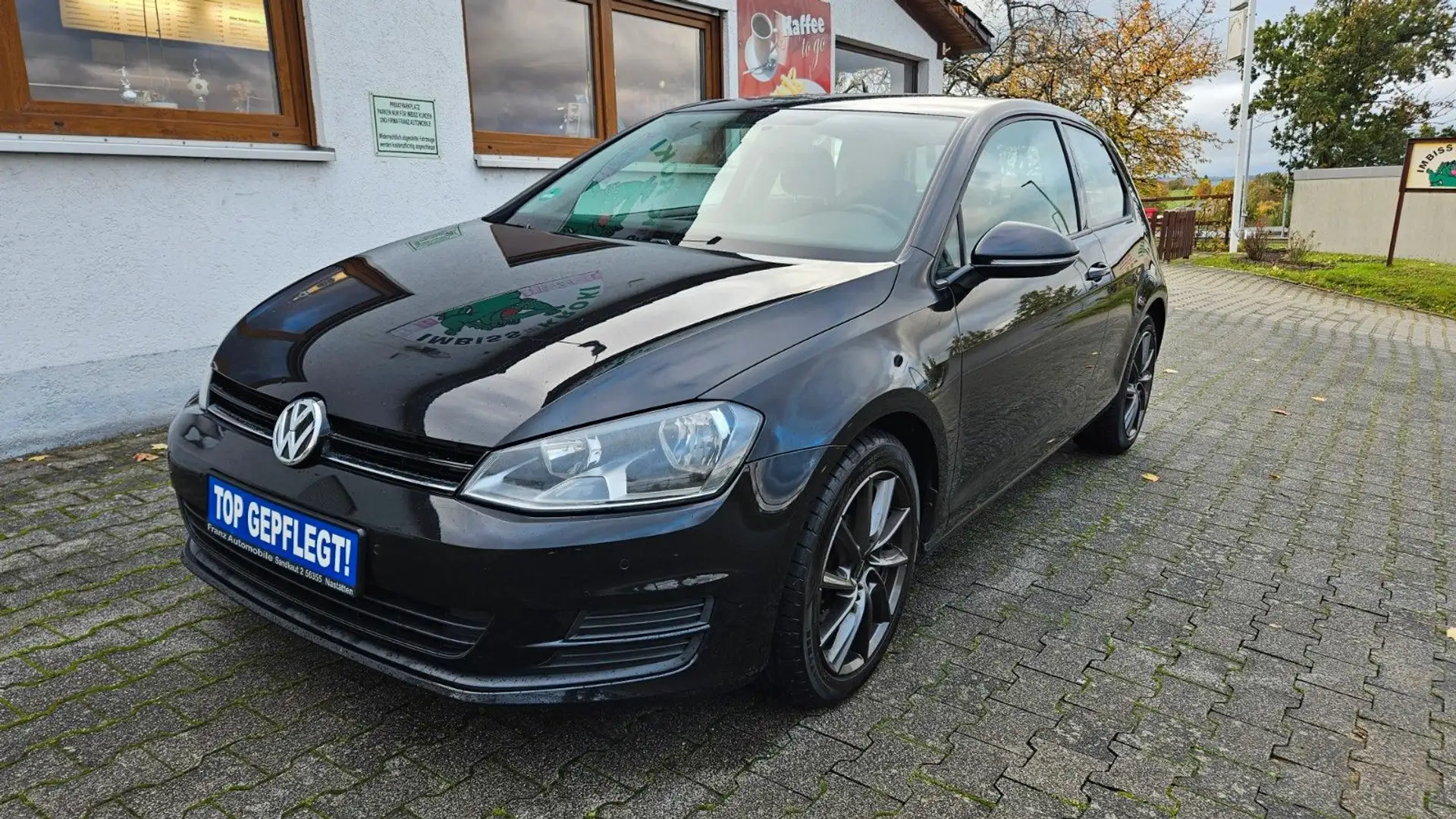 Volkswagen Golf VII Lim. Trendline BMT, 1.2TSI PDC, TÜV NEU Schwarz - 1