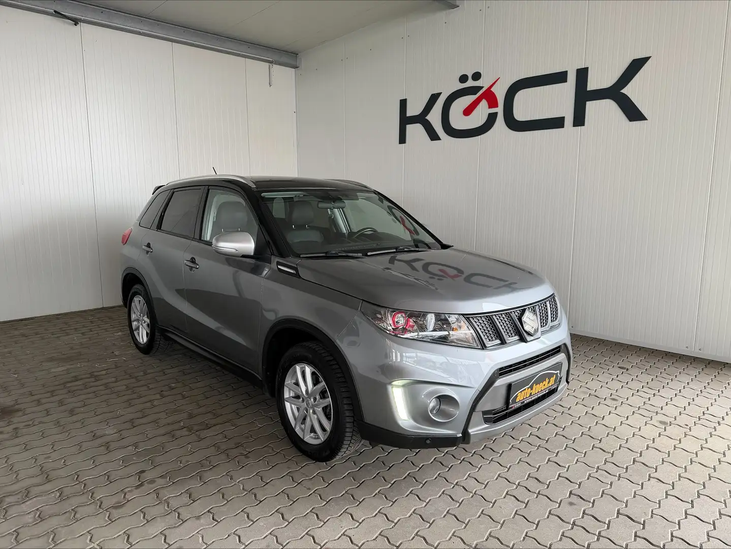 Suzuki Vitara 1.4 S 4x4 Grau - 1