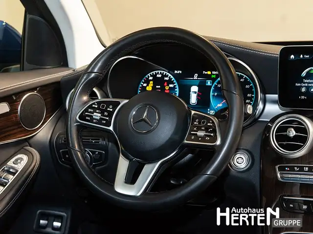 Mercedes-Benz GLC view 7