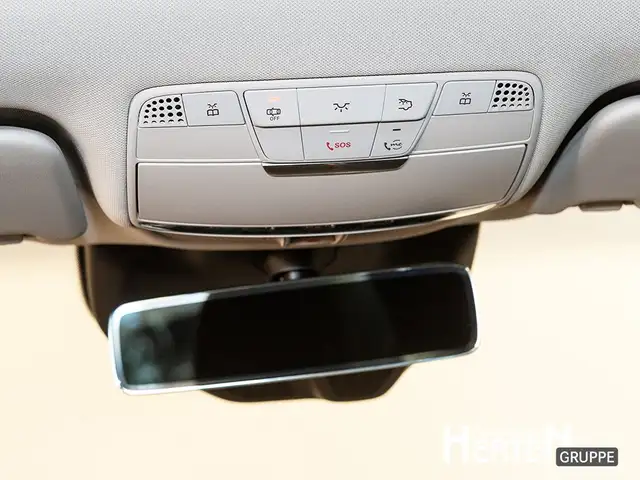 Mercedes-Benz GLC view 11