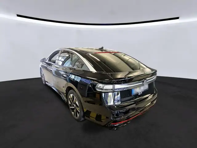 Volkswagen Id.7 view 4