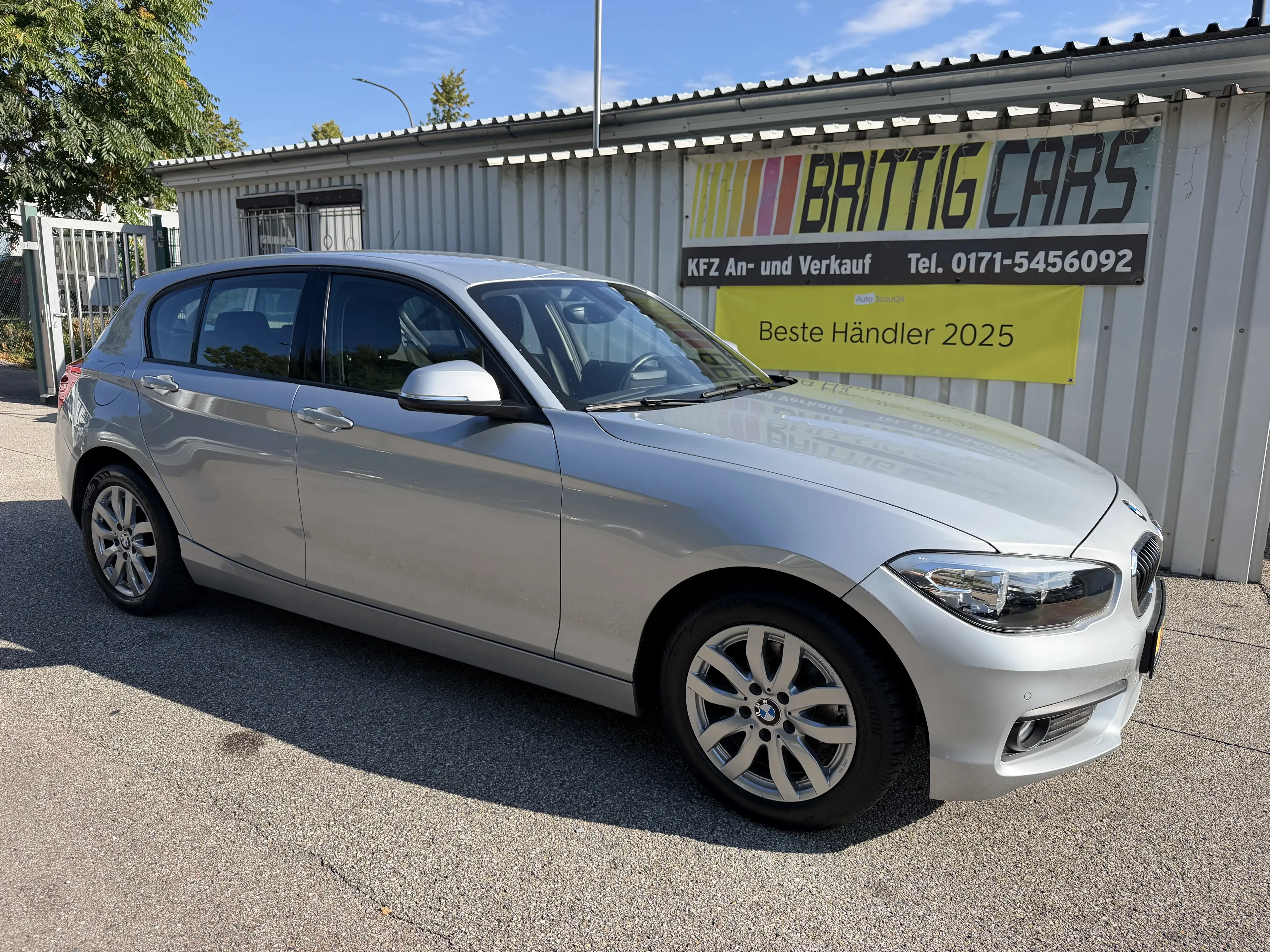 BMW 116 i Advantage* 2. Hand* Navi* SHZ* TÜV Service Neu* — photo 2