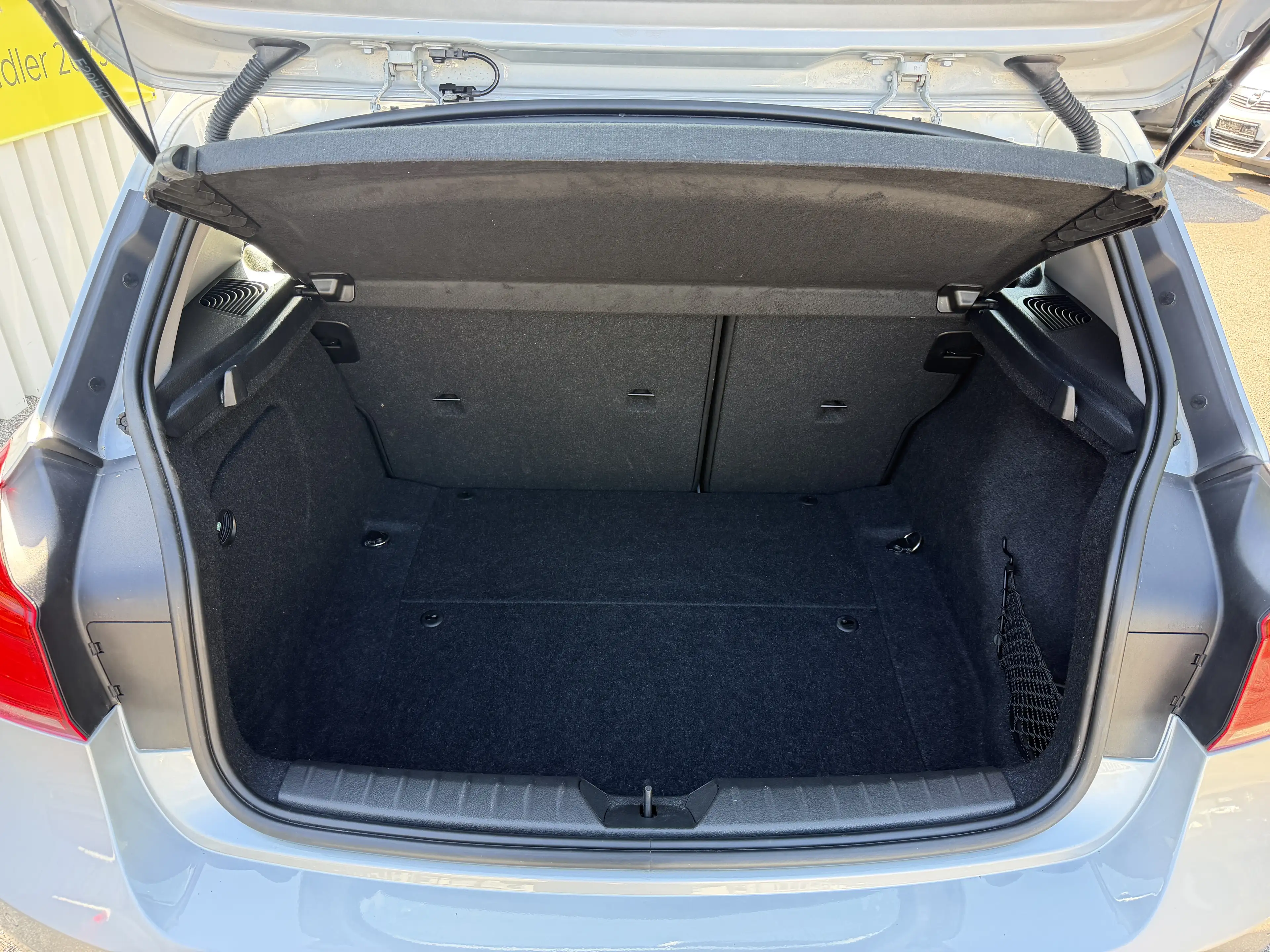 BMW 116 i Advantage* 2. Hand* Navi* SHZ* TÜV Service Neu* — photo 10