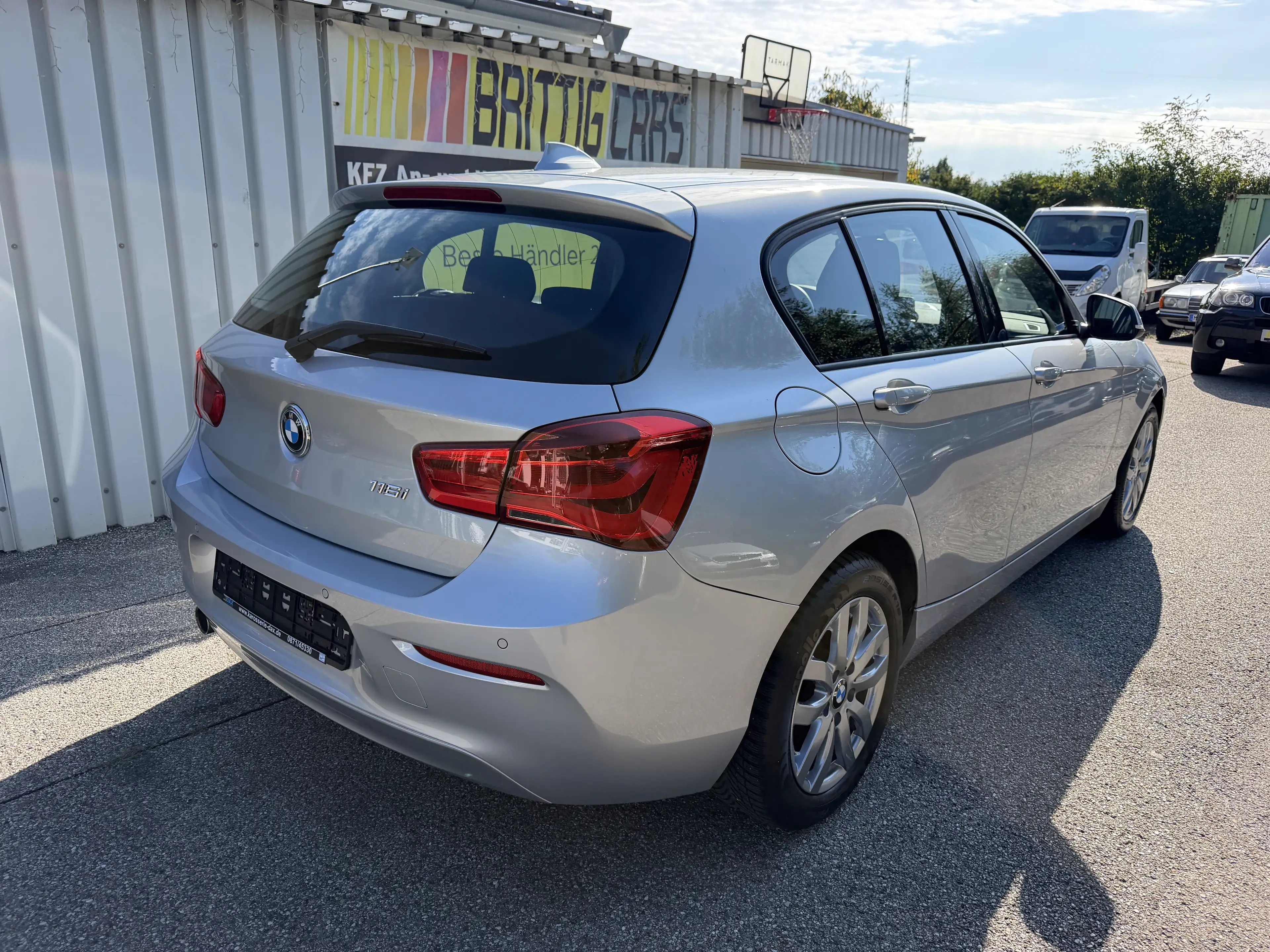 BMW 116 i Advantage* 2. Hand* Navi* SHZ* TÜV Service Neu* — photo 8