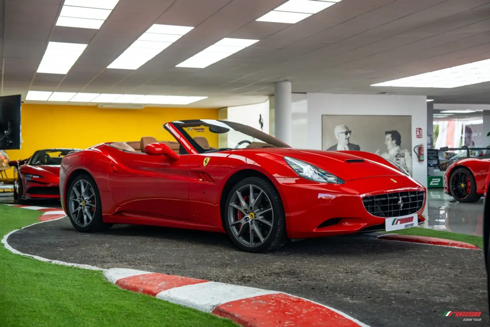 Ferrari California Zwart - 2