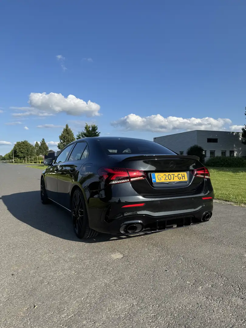 Mercedes-Benz A 200 2019 A35 uitgevoerd Zwart - 2
