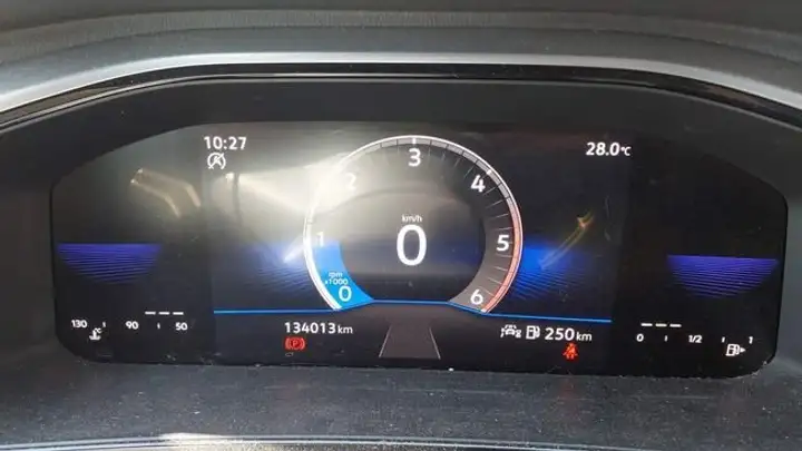 Volkswagen T-Roc 2022, foto 7