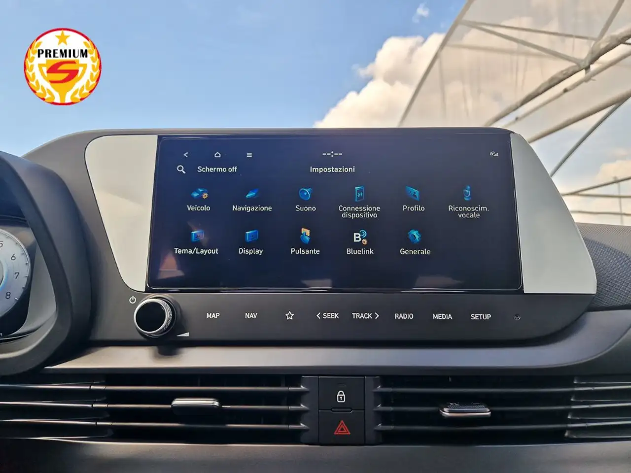Hyundai i20 1.2 79cv mpi Connectline / TELECAMERA 30