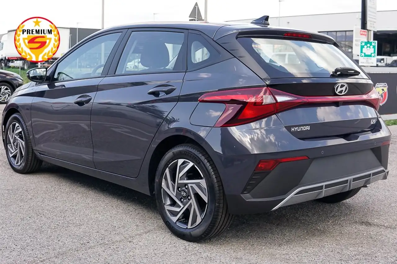 Hyundai i20 1.2 79cv mpi Connectline / TELECAMERA 5