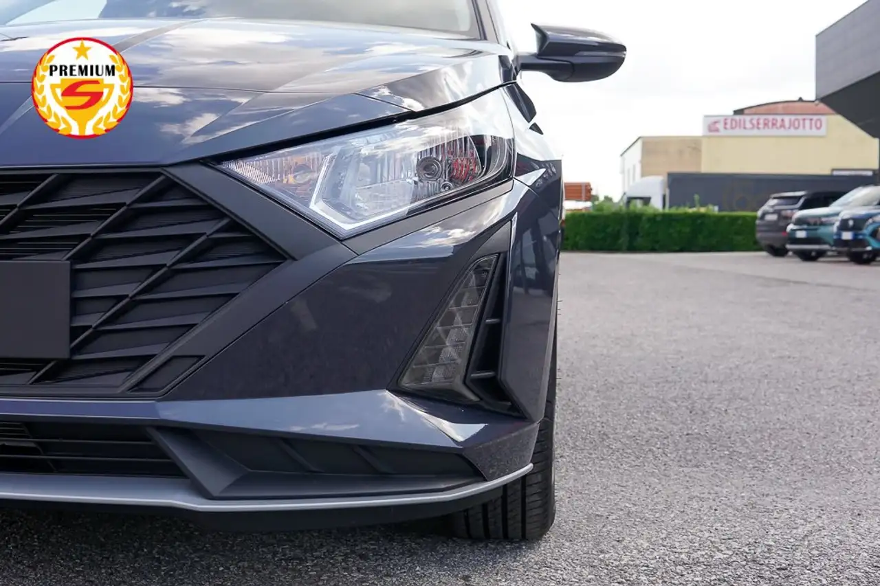 Hyundai i20 1.2 79cv mpi Connectline / TELECAMERA 7