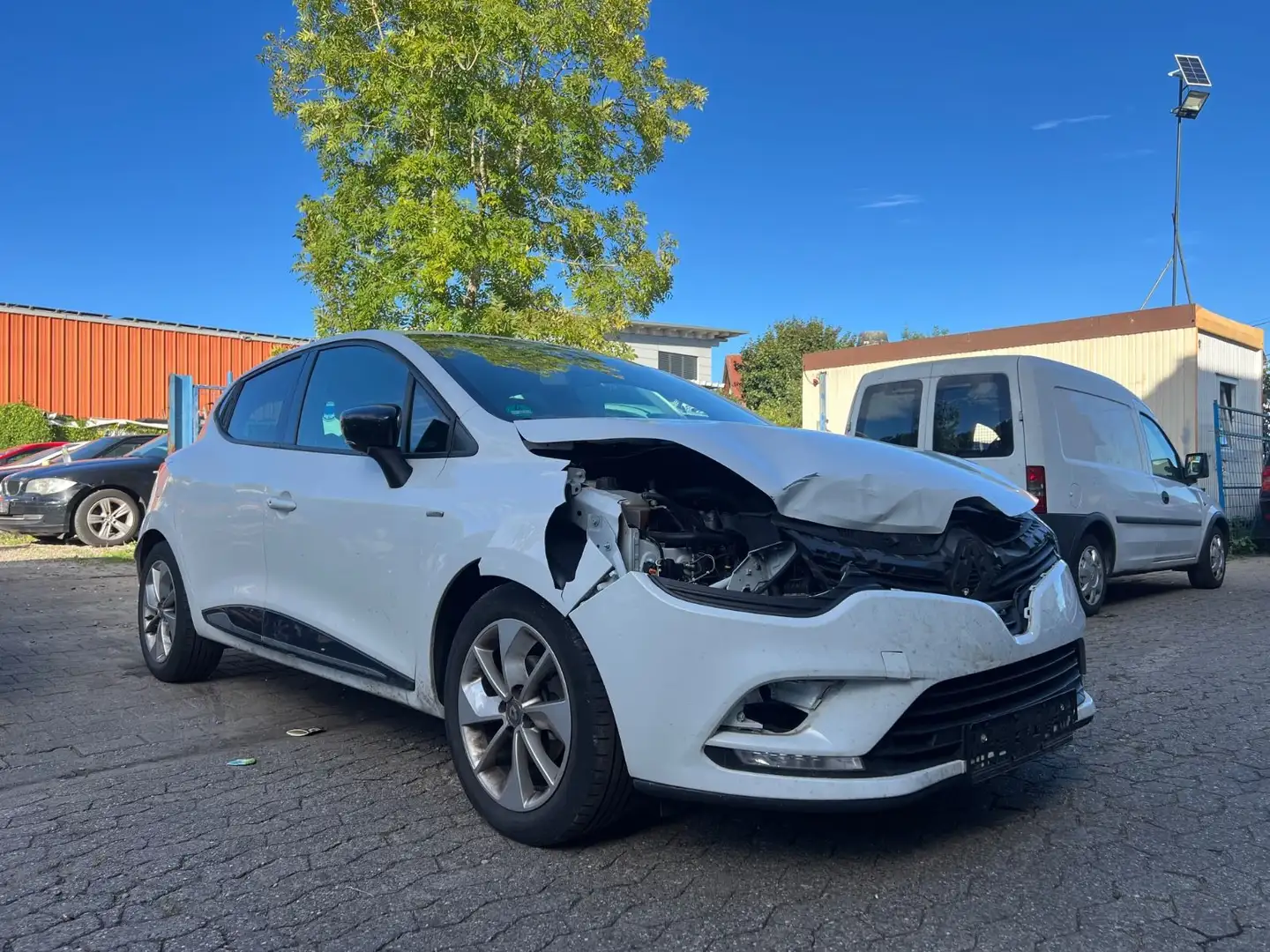Renault Clio IV Limited Weiß - 1