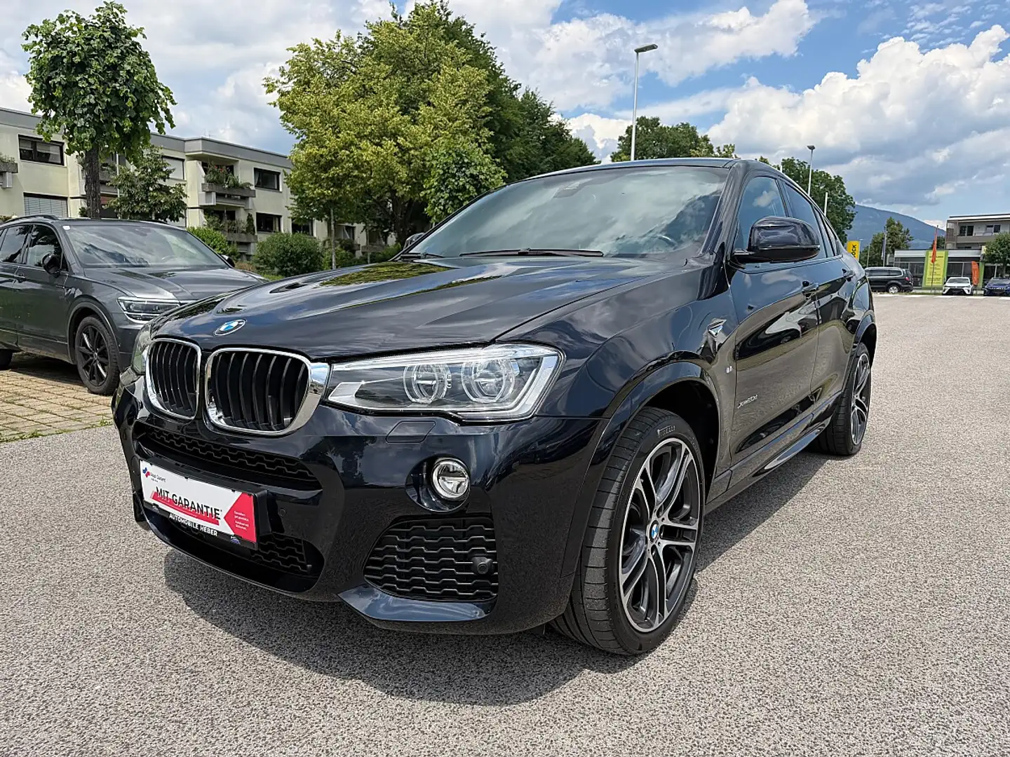 BMW X4 xDrive 20d M Sport Aut. M-Paket LED-Scheinwerfe... Schwarz - 1