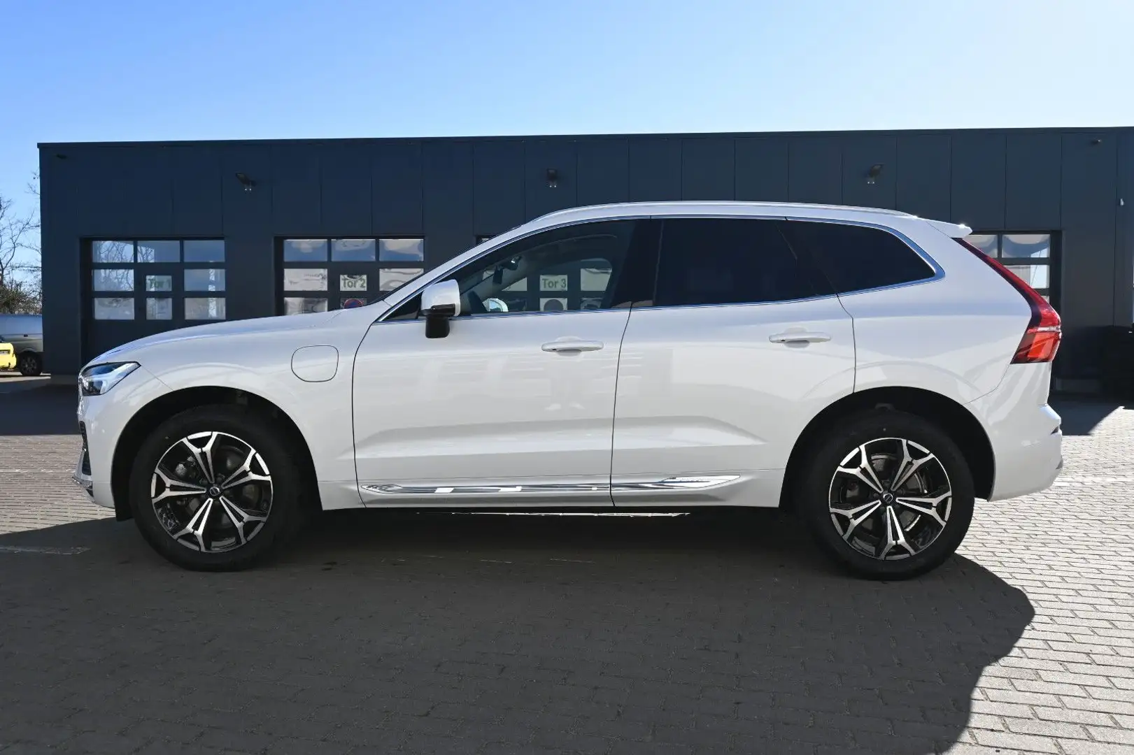 Volvo XC60 T6 RC Inscription Expression*FSHZG*ACC*AHK Weiß - 2